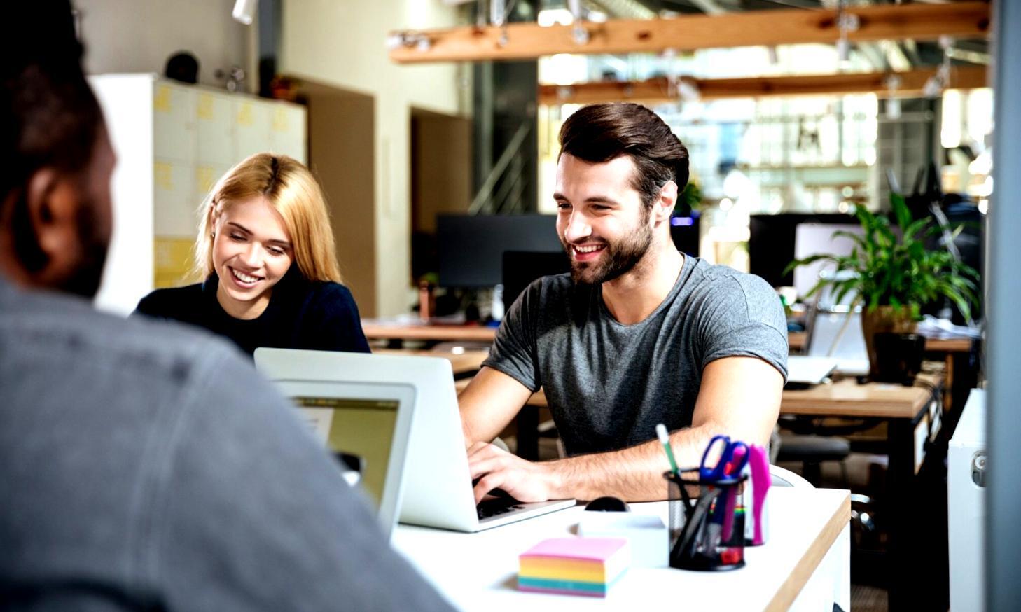 Simulasi krisis likuiditas dengan model Monte Carlo